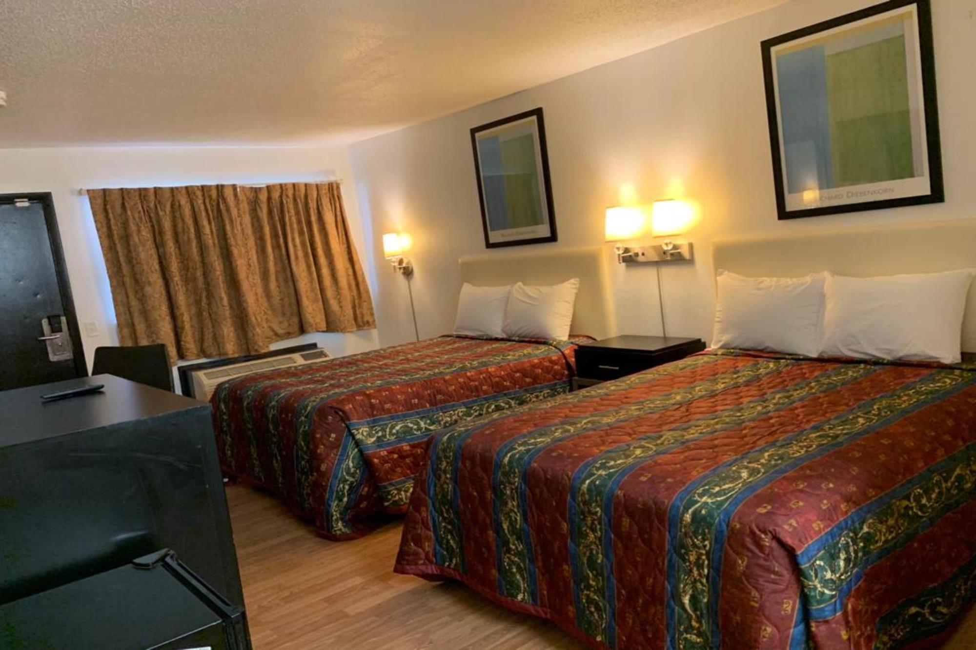 Economy Inn Of Holland Kültér fotó
