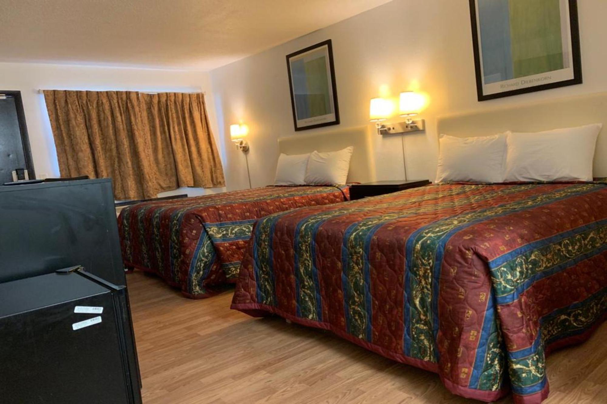 Economy Inn Of Holland Kültér fotó